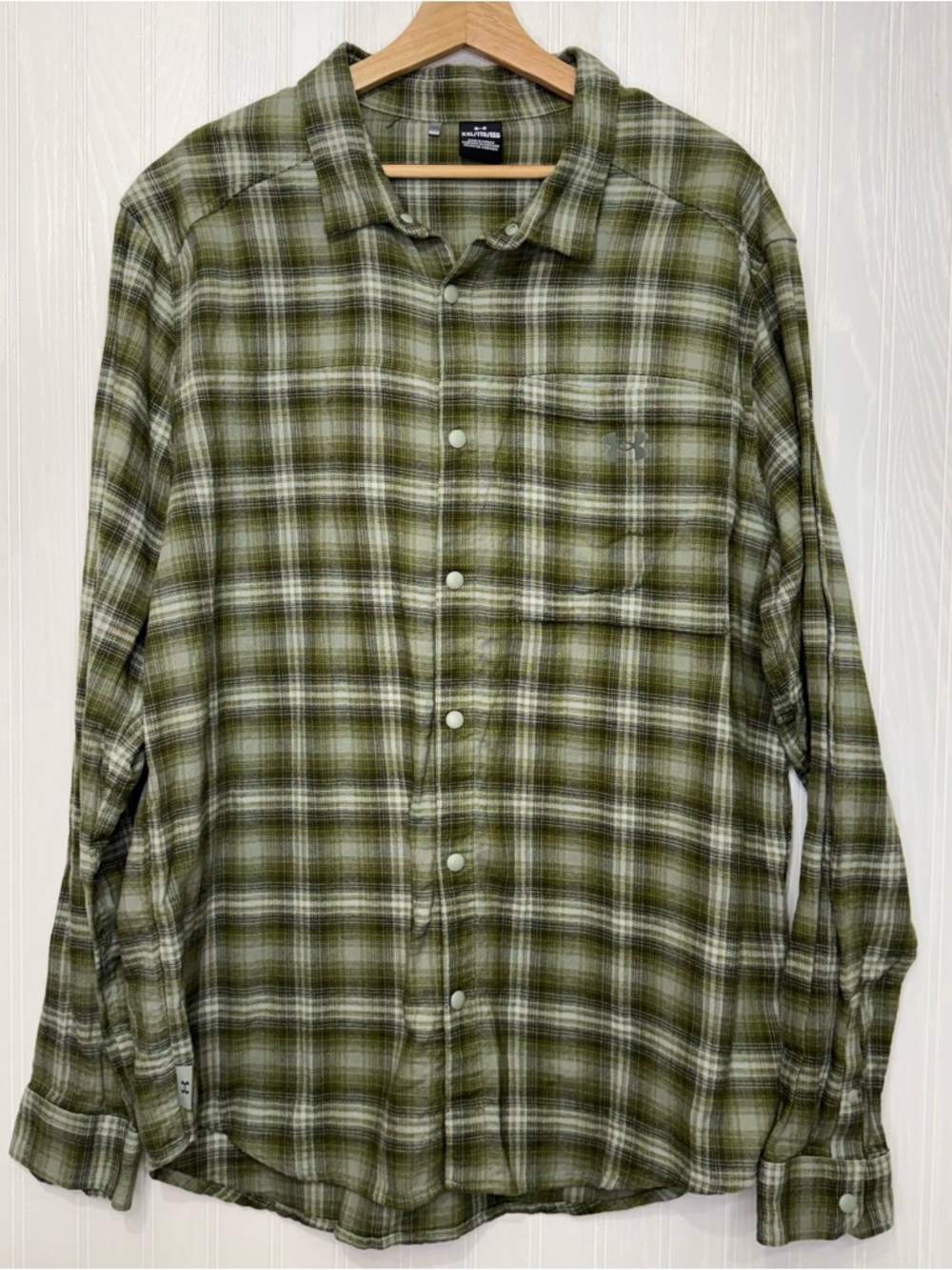 The Under Armour green plaid snap up shirt size XXL